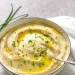 Easy Vegan Cauliflower Mash - a perfect accompaniment to lower-carb vegan meals #vegan #plantbased #lowcarb | thevegspace.co.uk