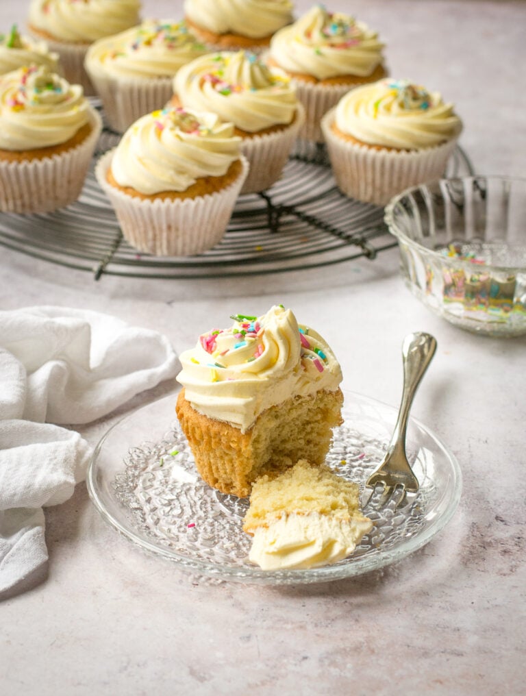 Vanilla Vegan Cupcakes | The Veg Space