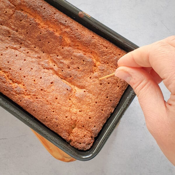 Vegan Lemon Drizzle Cake | The Veg Space