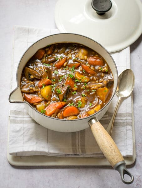 Recipe: Vegan Stew with ale & pearl barley